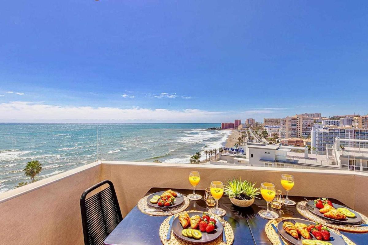 797 Holiday Rentals - Benalbeach- Moderno Piso Para 5 Con Vistas Al Mar Benalmadena Exterior photo