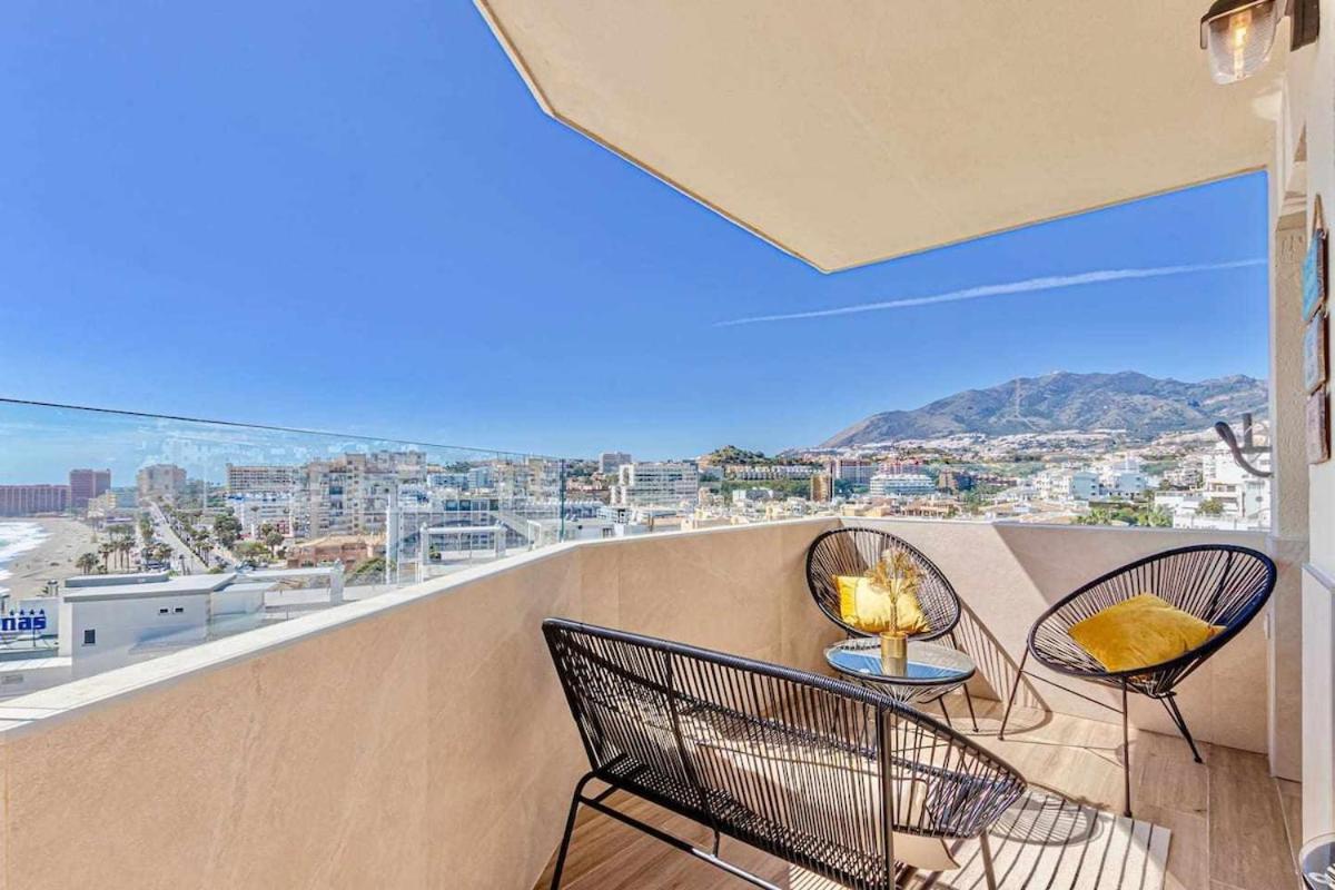797 Holiday Rentals - Benalbeach- Moderno Piso Para 5 Con Vistas Al Mar Benalmadena Exterior photo