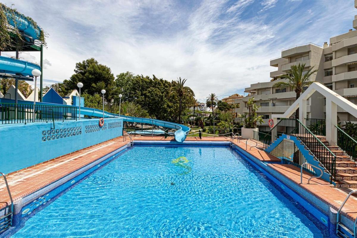 797 Holiday Rentals - Benalbeach- Moderno Piso Para 5 Con Vistas Al Mar Benalmadena Exterior photo