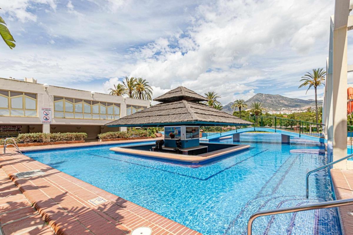 797 Holiday Rentals - Benalbeach- Moderno Piso Para 5 Con Vistas Al Mar Benalmadena Exterior photo