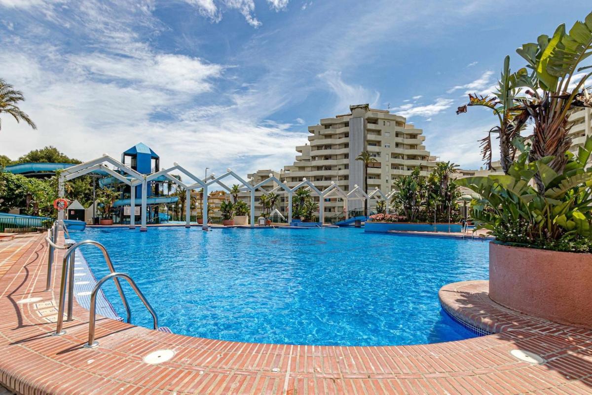 797 Holiday Rentals - Benalbeach- Moderno Piso Para 5 Con Vistas Al Mar Benalmadena Exterior photo
